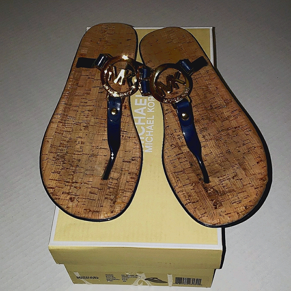 Michael Kors navy blue size 8 flip flops
